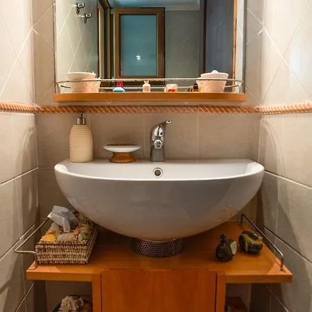 Villa Liogerma Boutique *