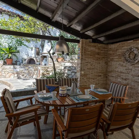 Villa Liogerma Boutique *