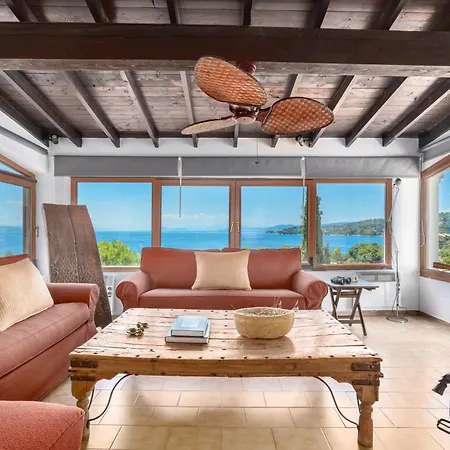 Liogerma Boutique Villa *